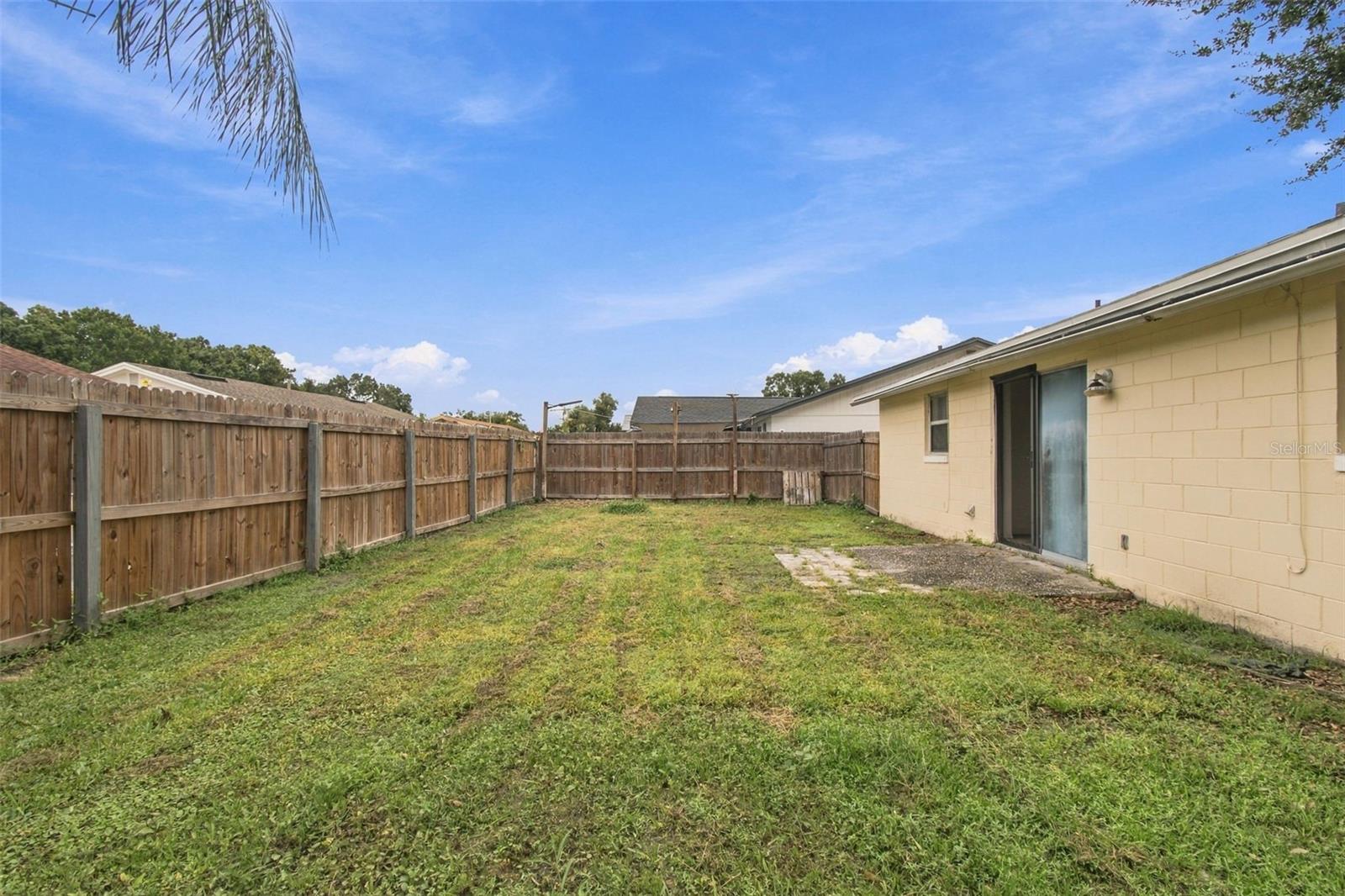 8406 WILLOW FOREST CT — photo 35