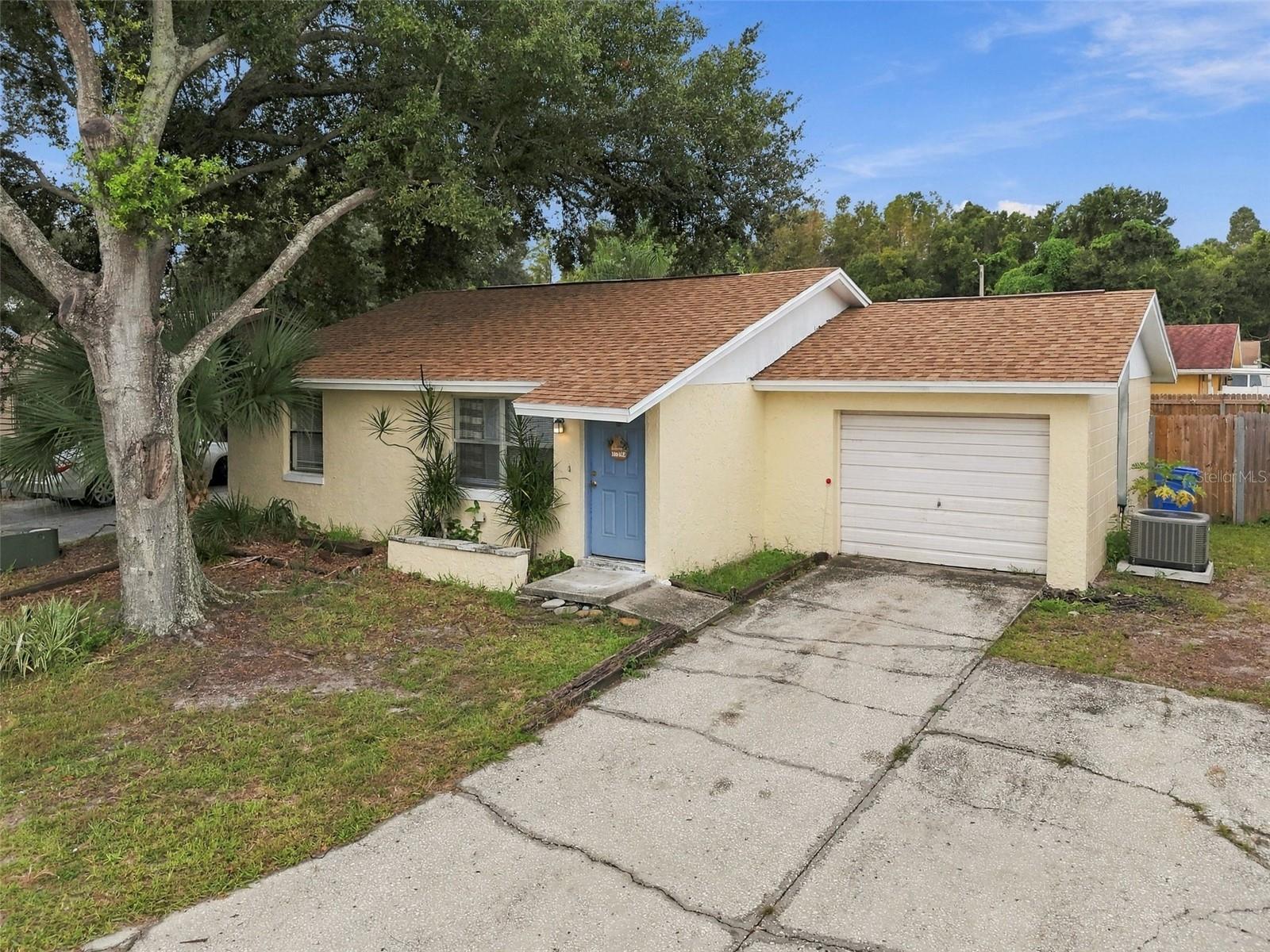 8406 WILLOW FOREST CT — photo 39