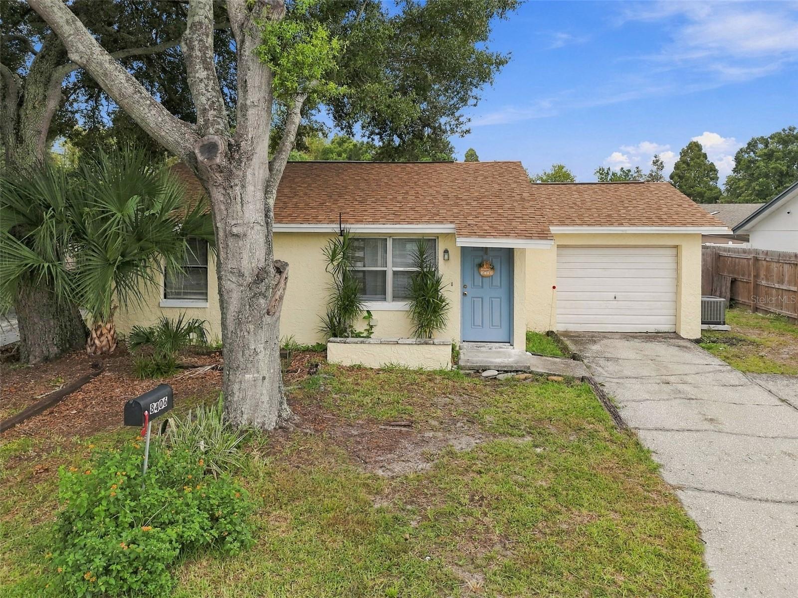 8406 WILLOW FOREST CT — photo 3