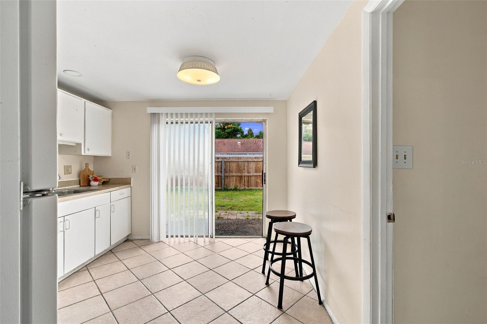 8406 WILLOW FOREST CT — photo 19