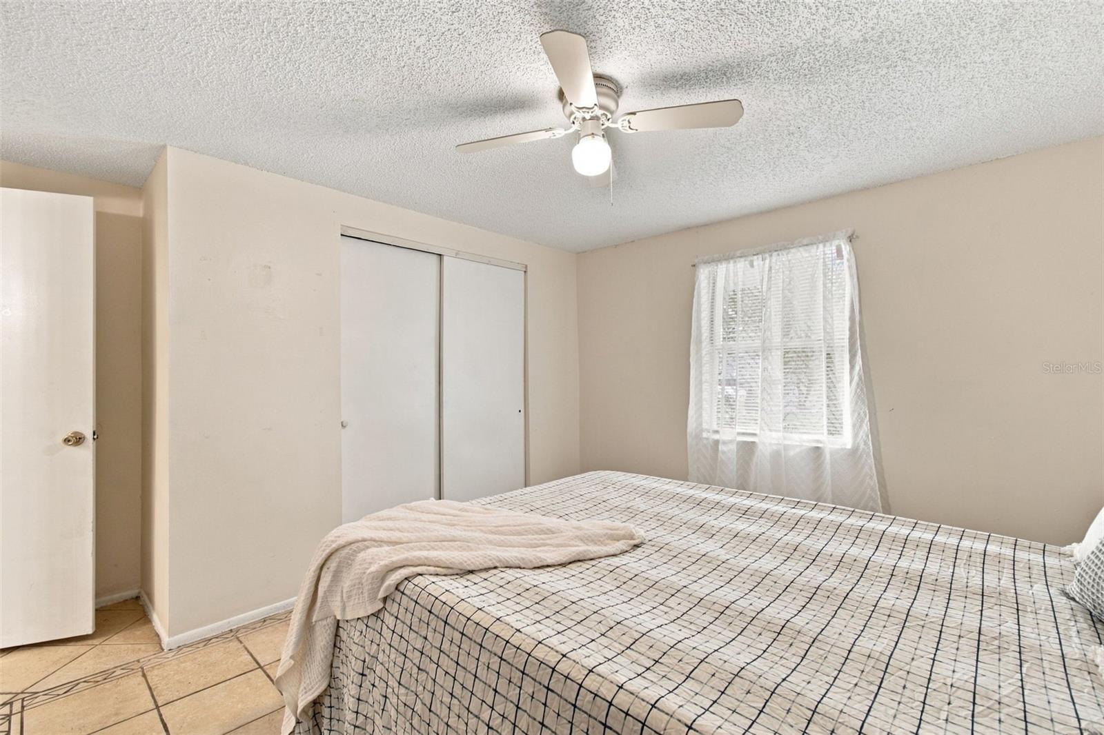 8406 WILLOW FOREST CT — photo 17