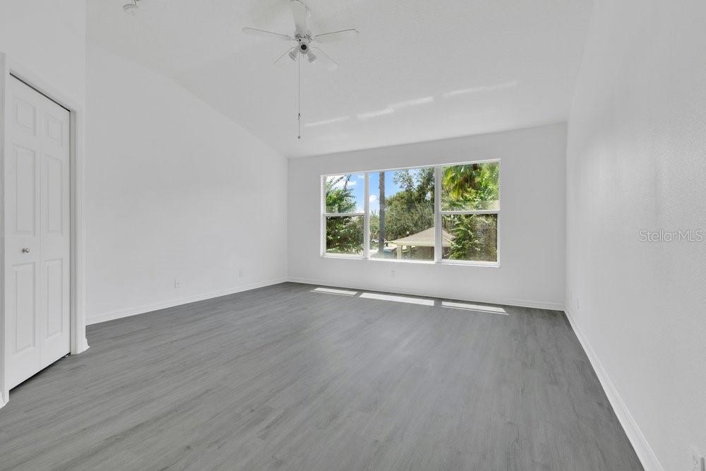 9811 FAN PALM WAY — photo 12