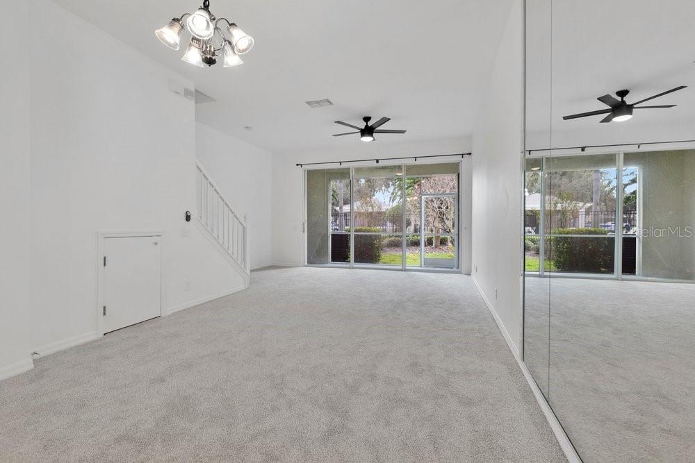9811 FAN PALM WAY — photo 7