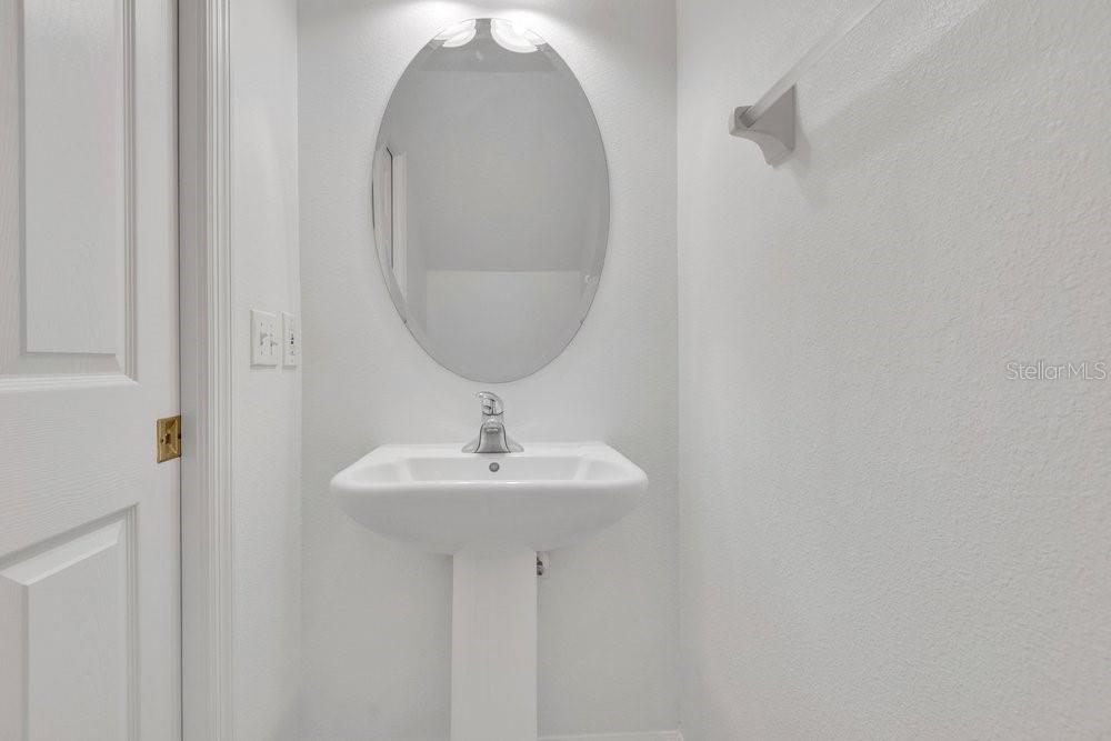 9811 FAN PALM WAY — photo 10