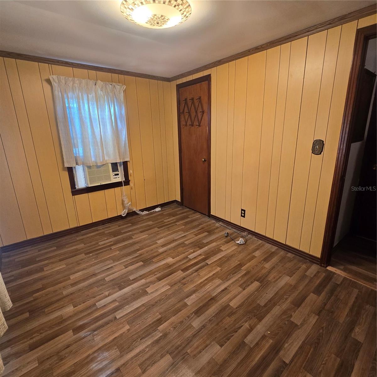 304 PALM AVE — photo 14