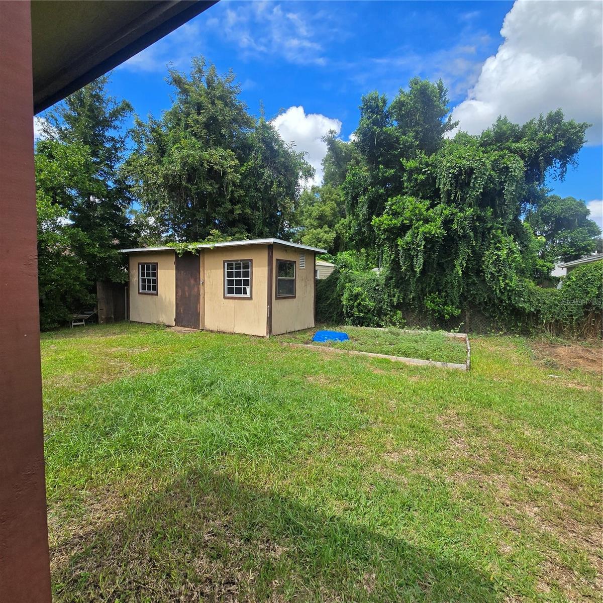 304 PALM AVE — photo 23