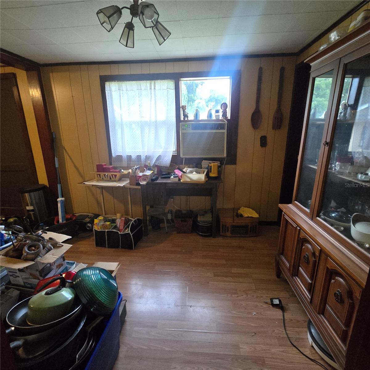 304 PALM AVE — photo 12