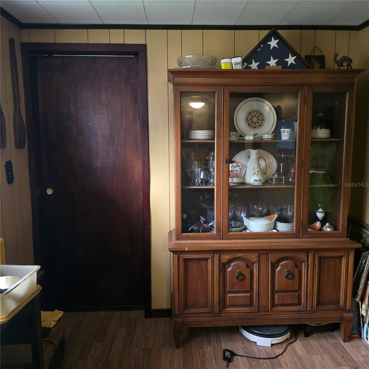 304 PALM AVE — photo 11