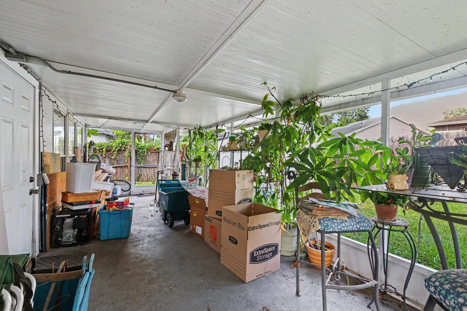 2117 MARY SUE ST — photo 26