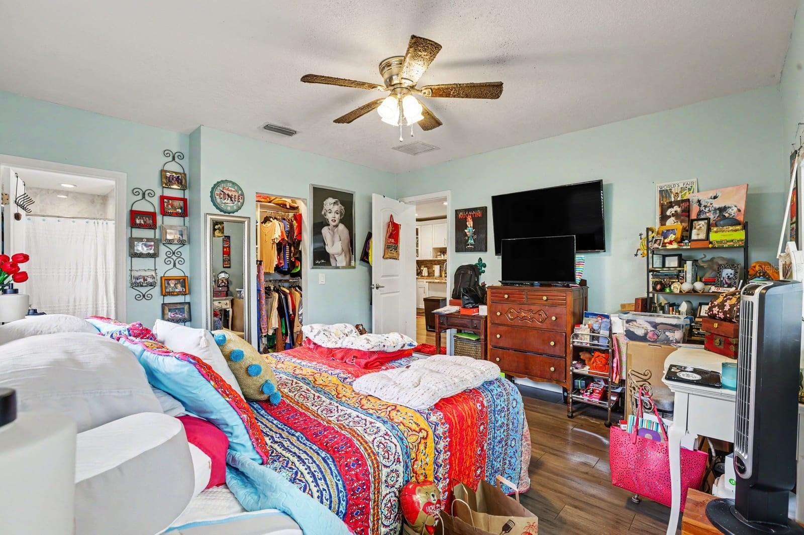 2117 MARY SUE ST — photo 12