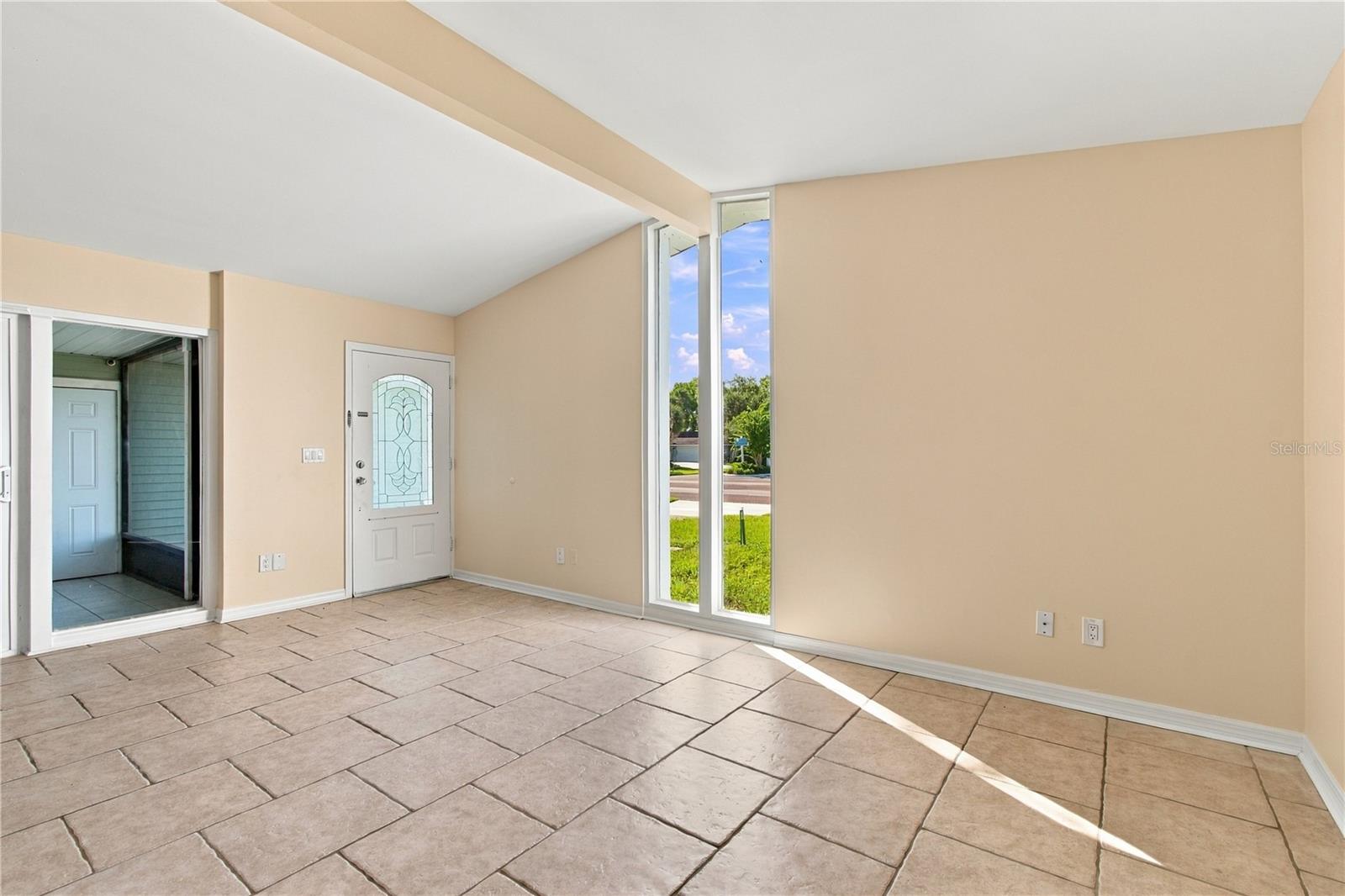 10312 LAKE CARROLL WAY — photo 9
