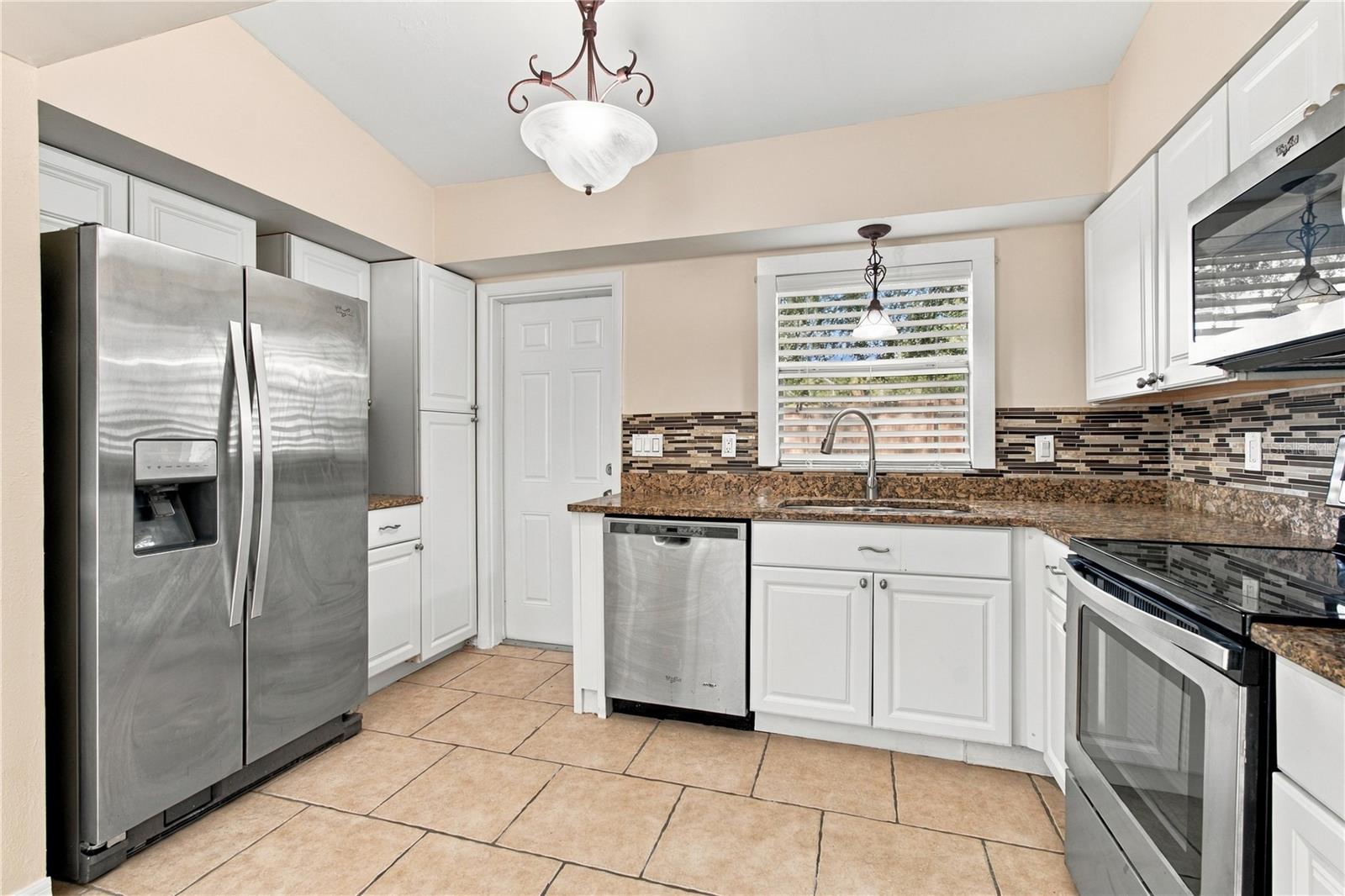 10312 LAKE CARROLL WAY — photo 15