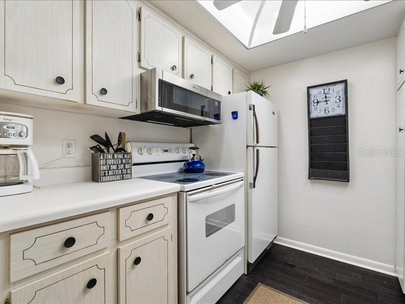 650 PINELLAS POINT DR S #240 — photo 14