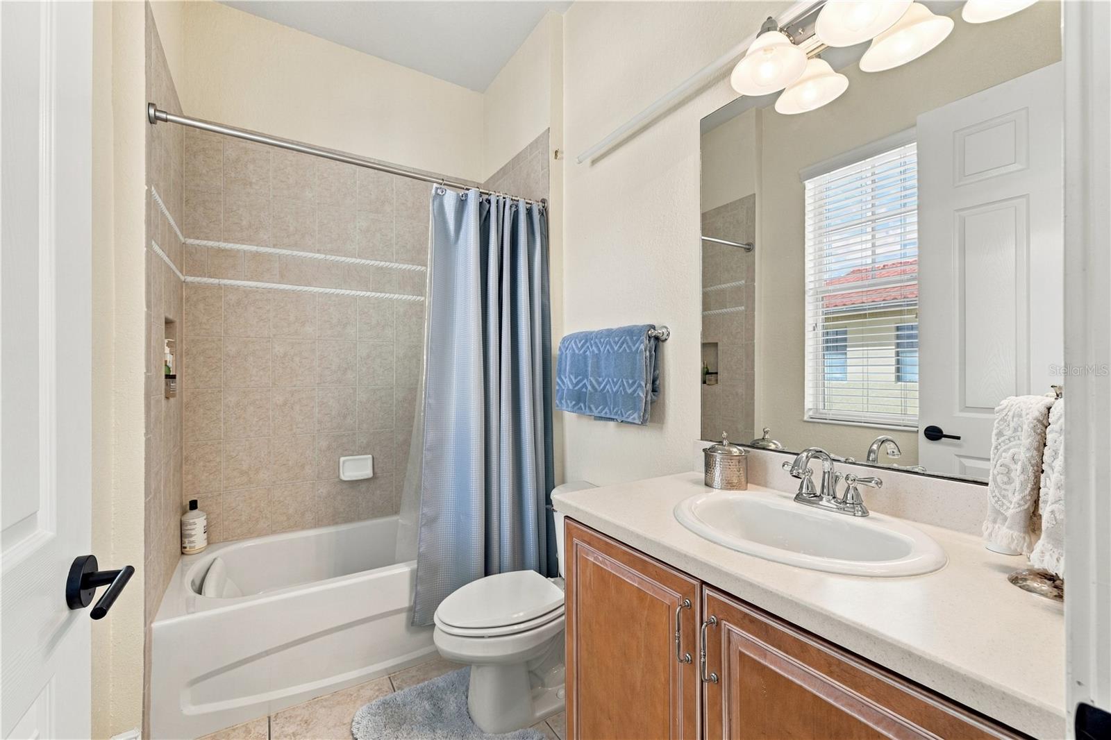6002 YEATS MANOR DR #101 — photo 30