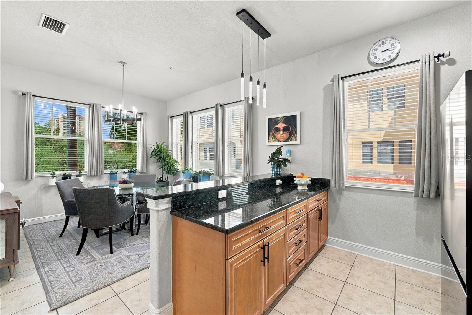 6002 YEATS MANOR DR #101 — photo 17