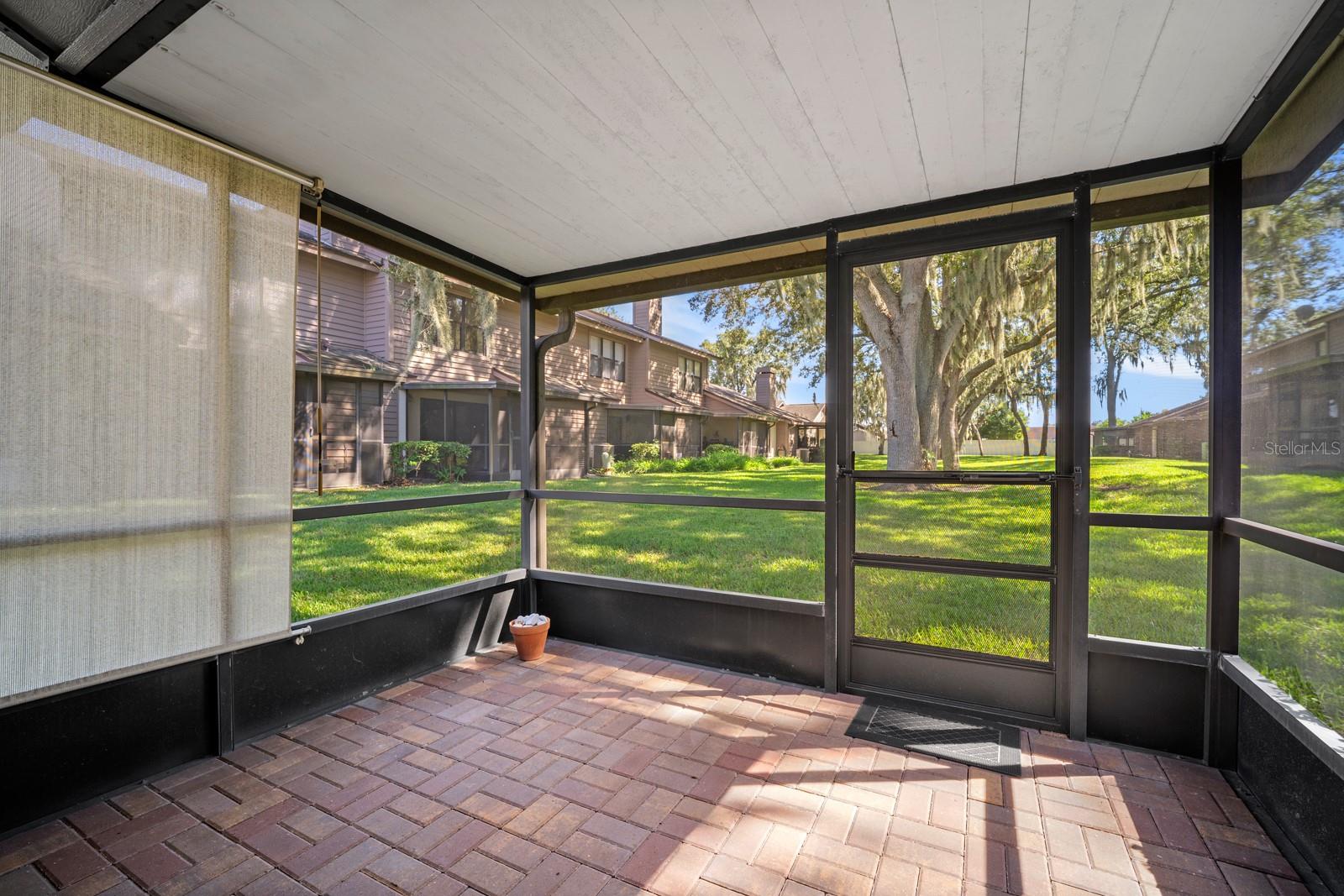 801 OAK PARK PL — photo 27