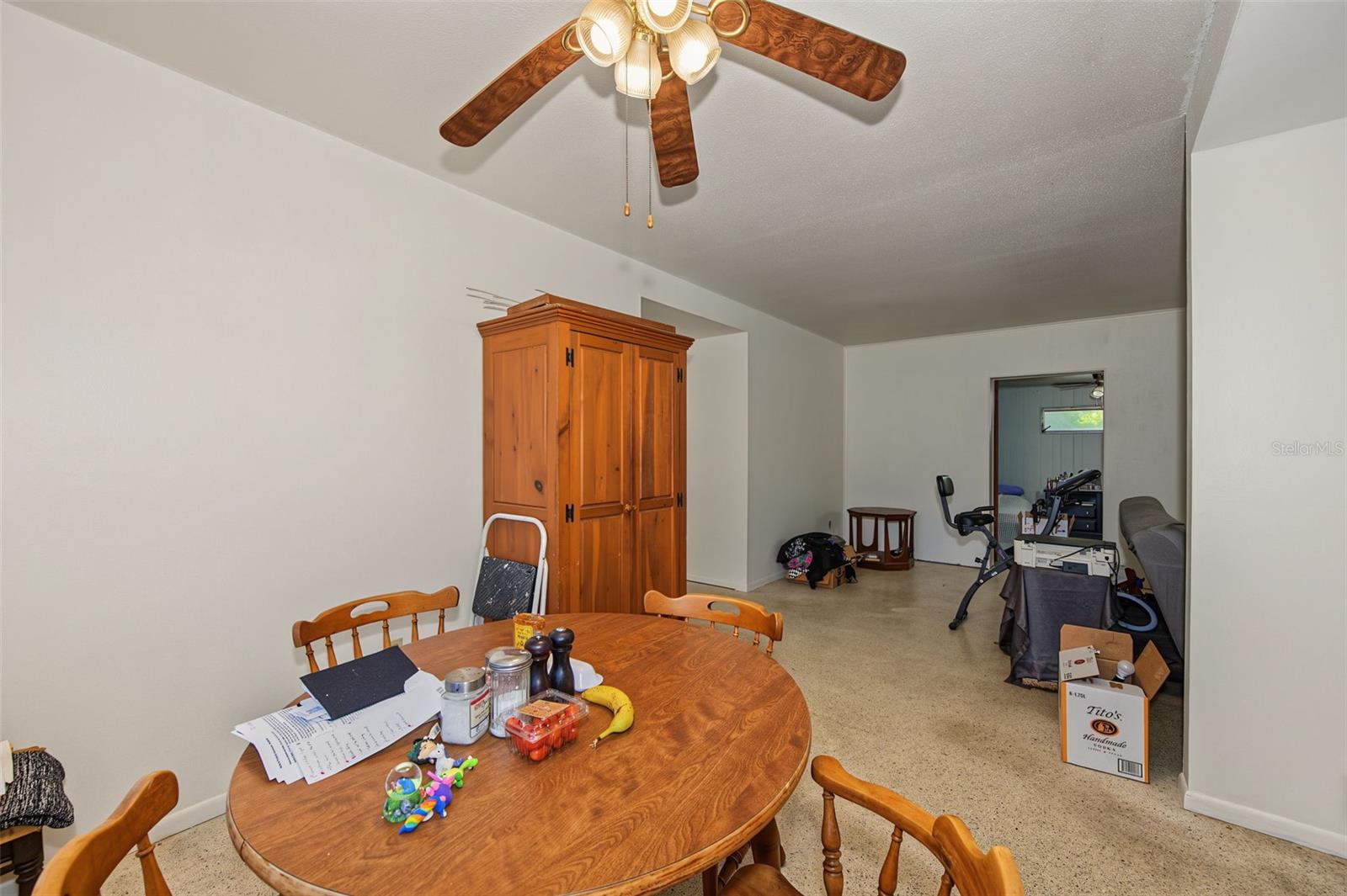 125 WERTZ DR — photo 16