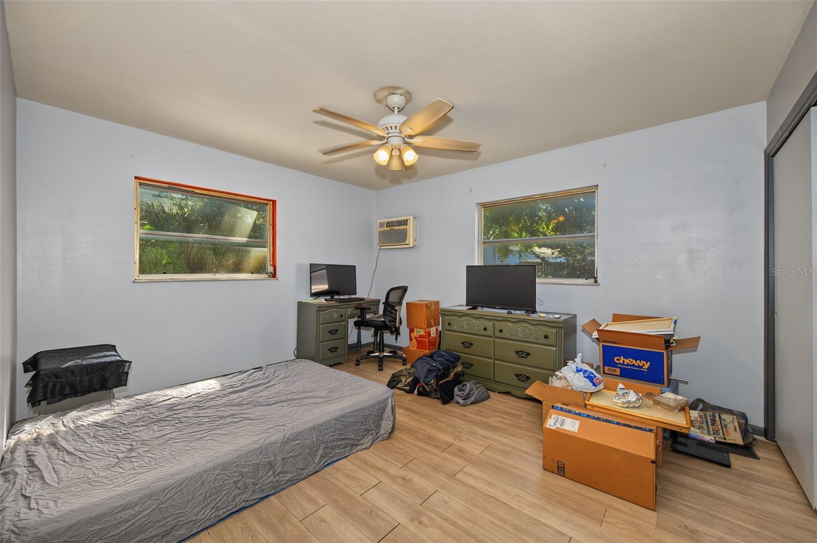 125 WERTZ DR — photo 18