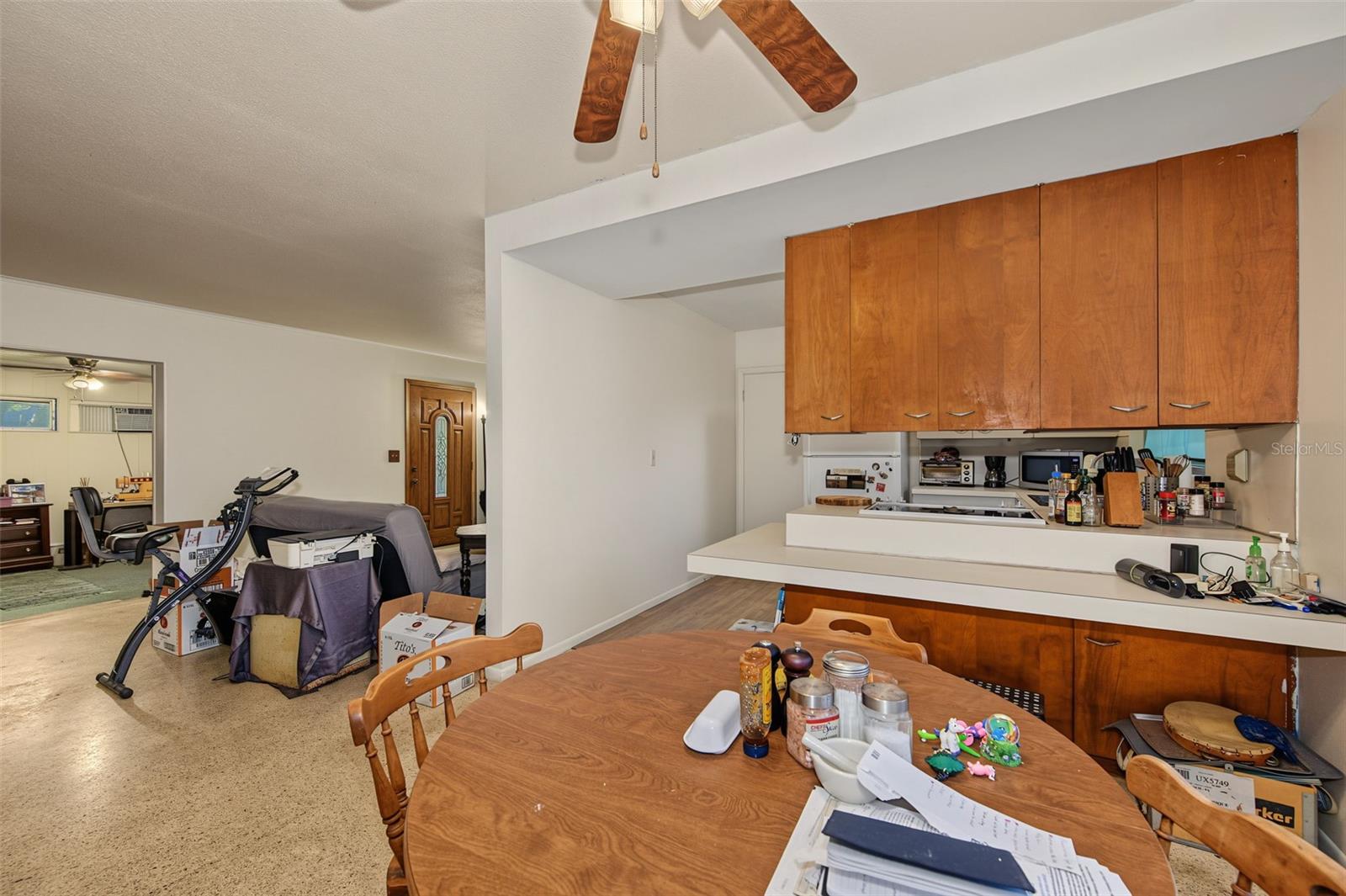 125 WERTZ DR — photo 15