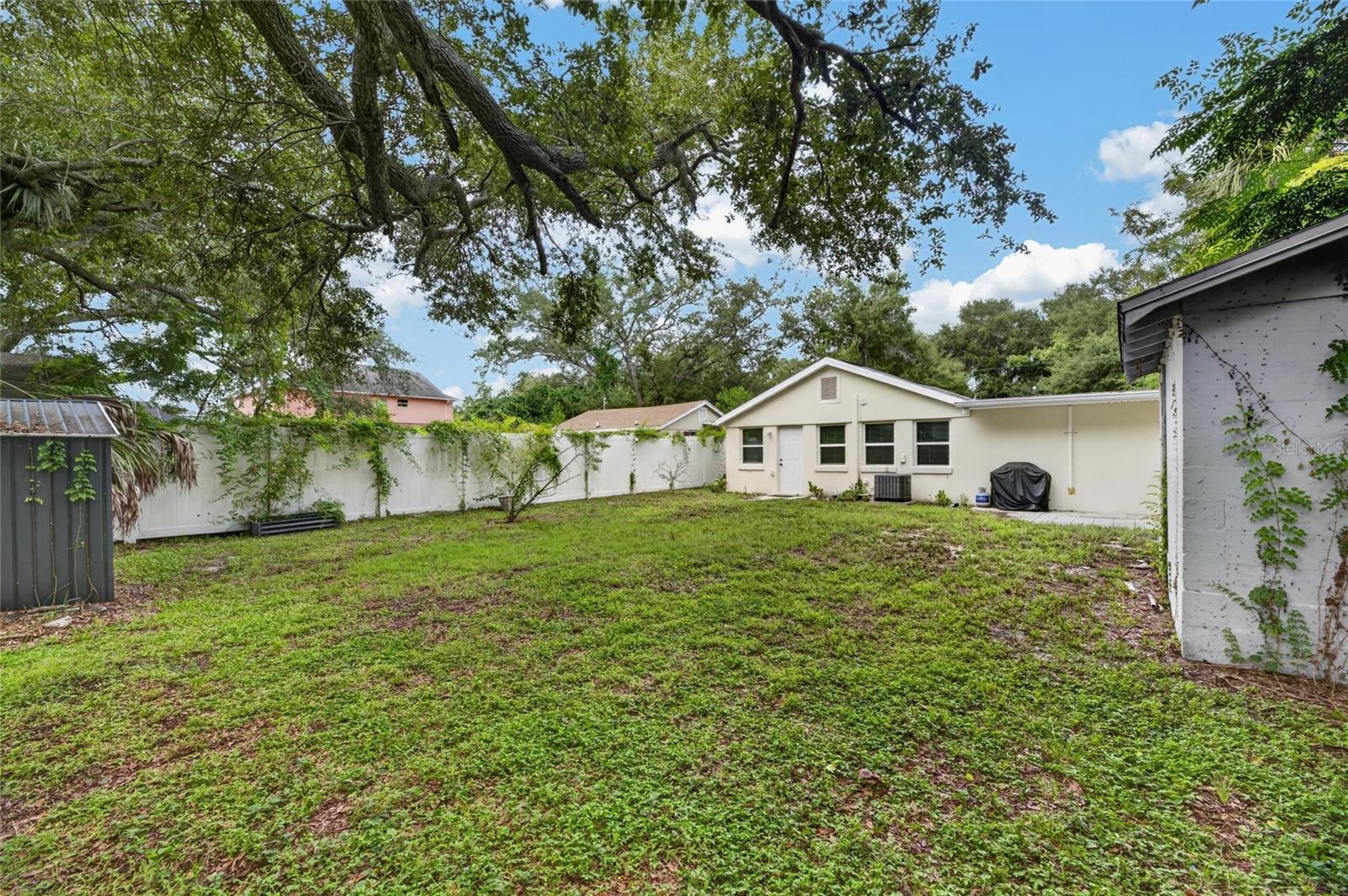 3720 W ELROD AVE — photo 40