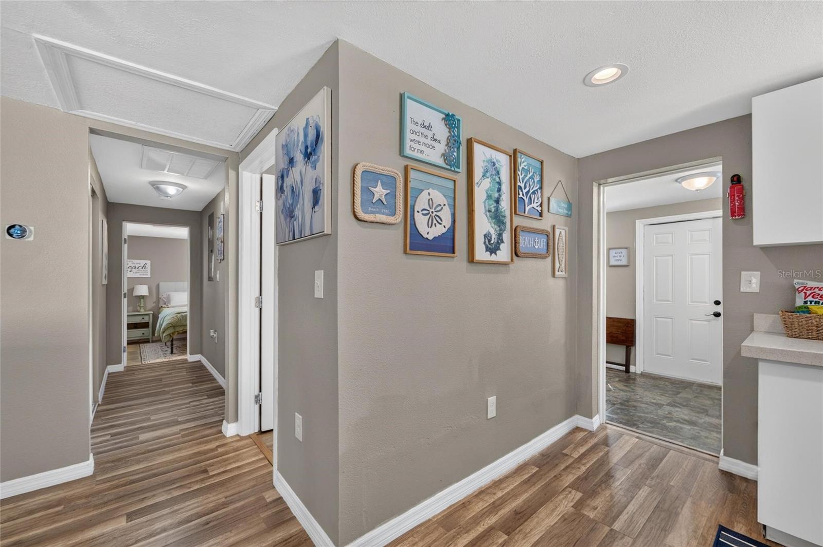 3720 W ELROD AVE — photo 14