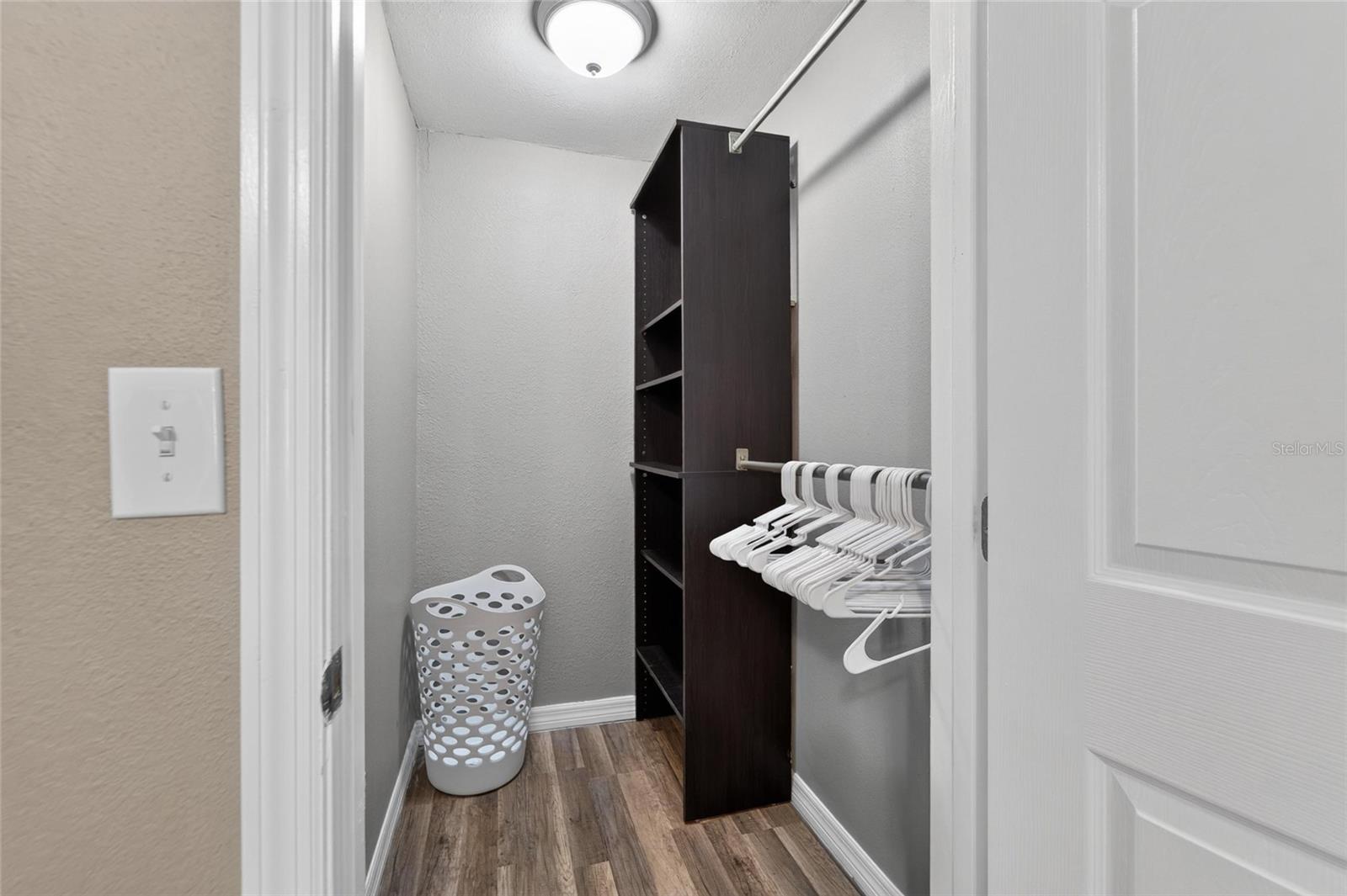 3720 W ELROD AVE — photo 34