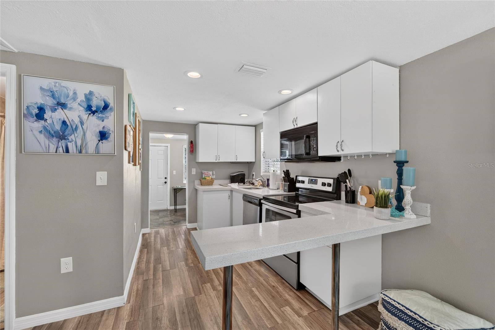 3720 W ELROD AVE — photo 10