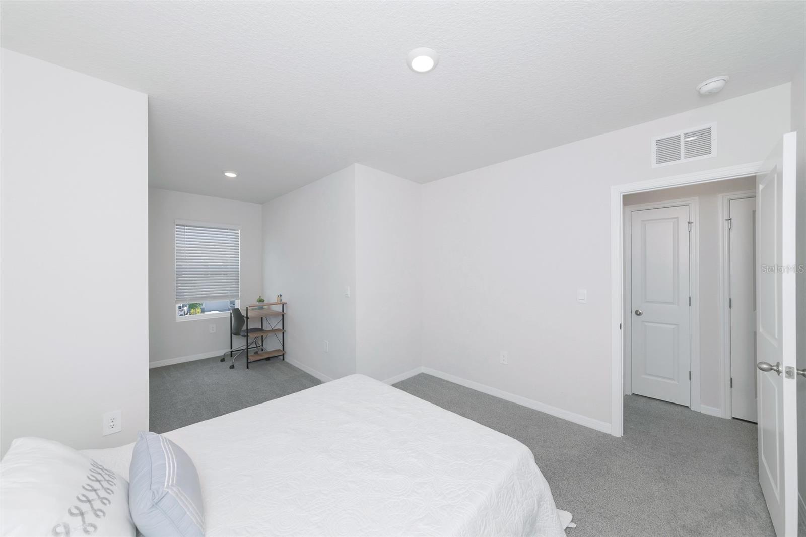 17645 CRESCENT MOON LOOP — photo 22