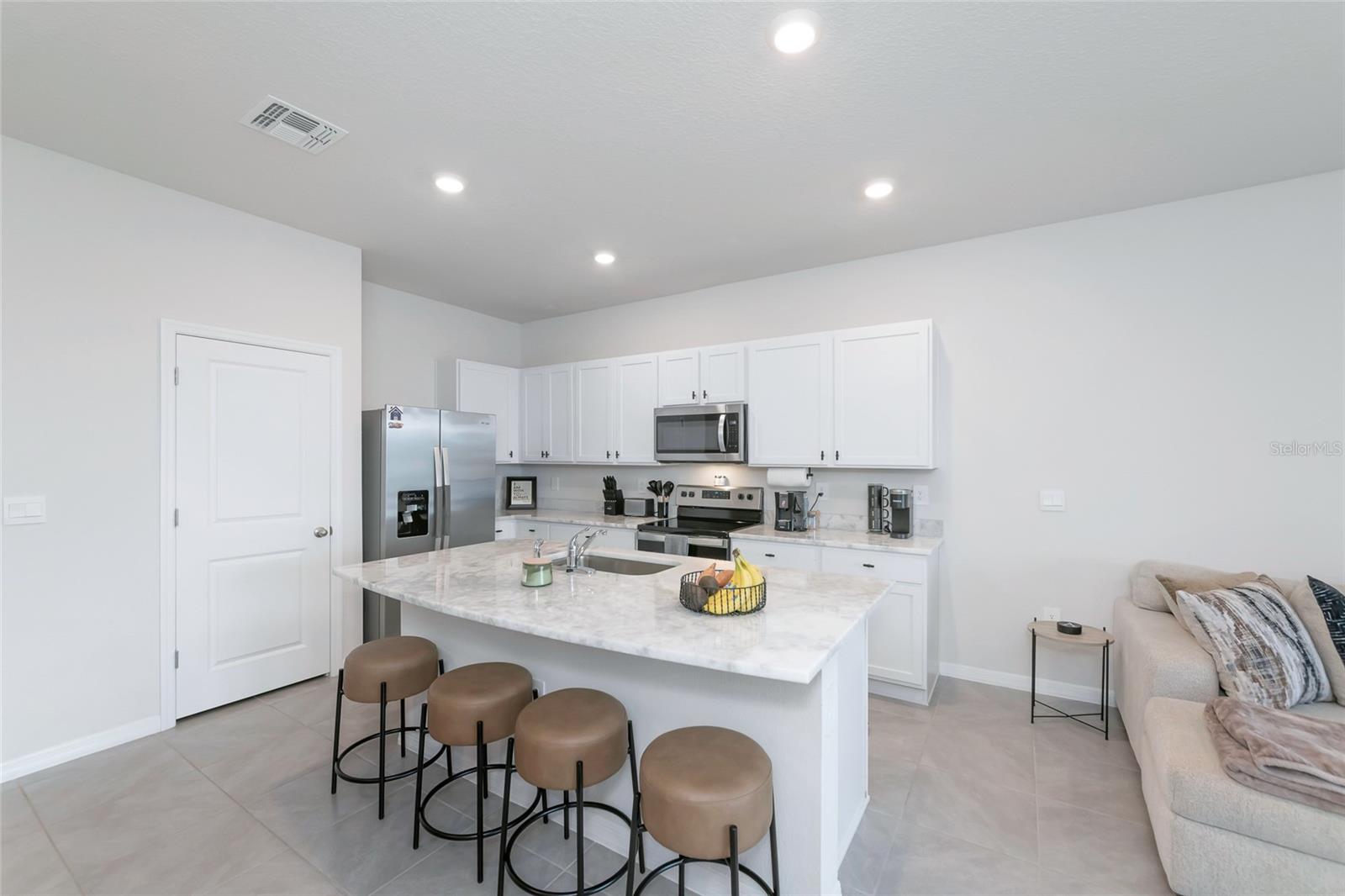 17645 CRESCENT MOON LOOP — photo 9