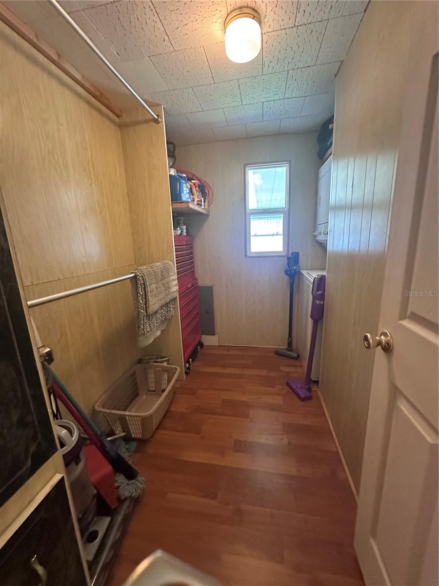 1100 BELCHER RD S #417 — photo 32