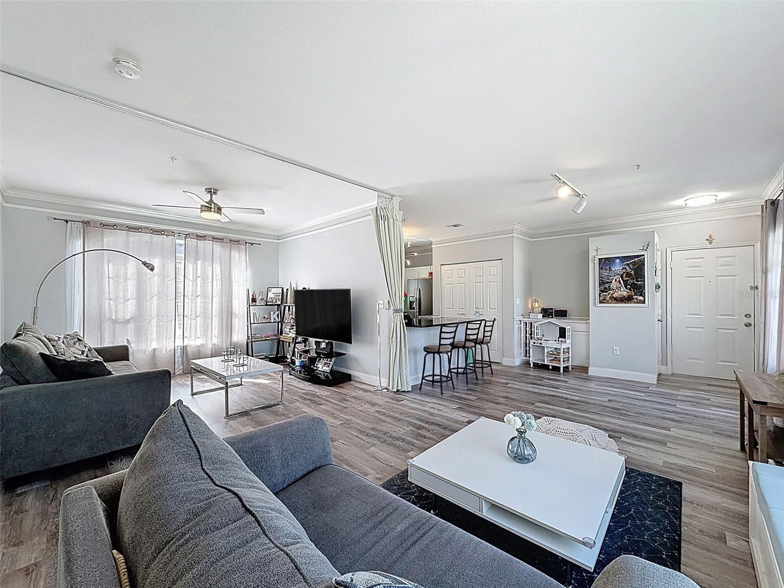 4340 BAYSIDE VILLAGE DR #201 — photo 9