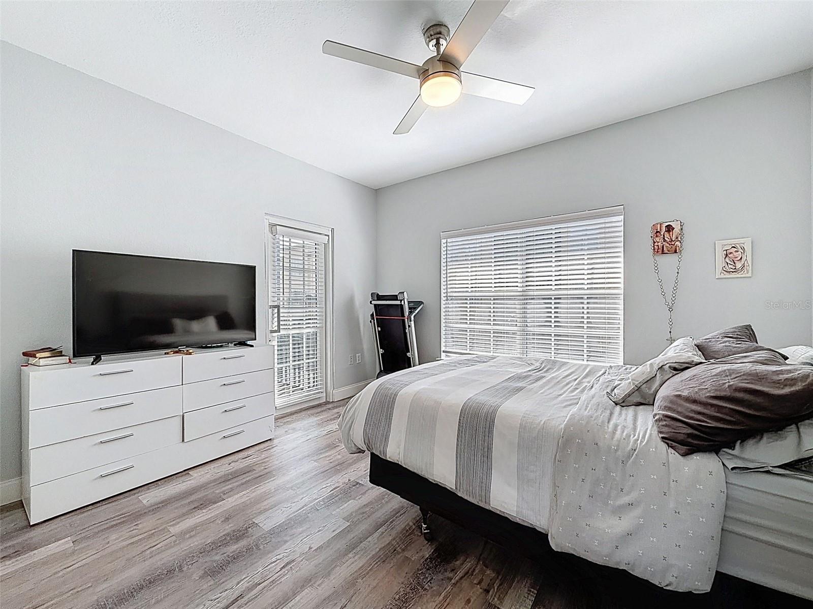 4340 BAYSIDE VILLAGE DR #201 — photo 25