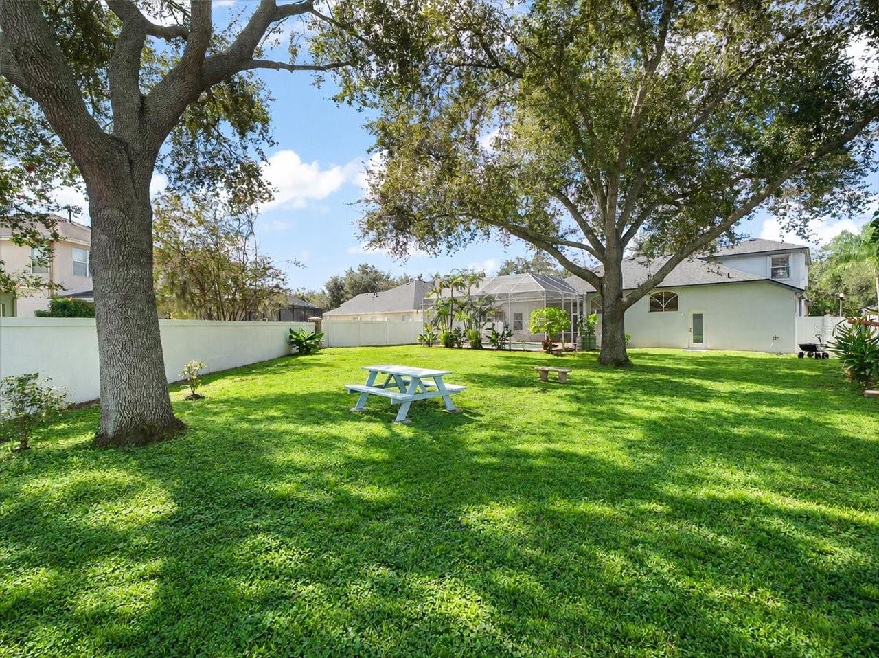 15019 LAKE EMERALD BLVD — photo 8
