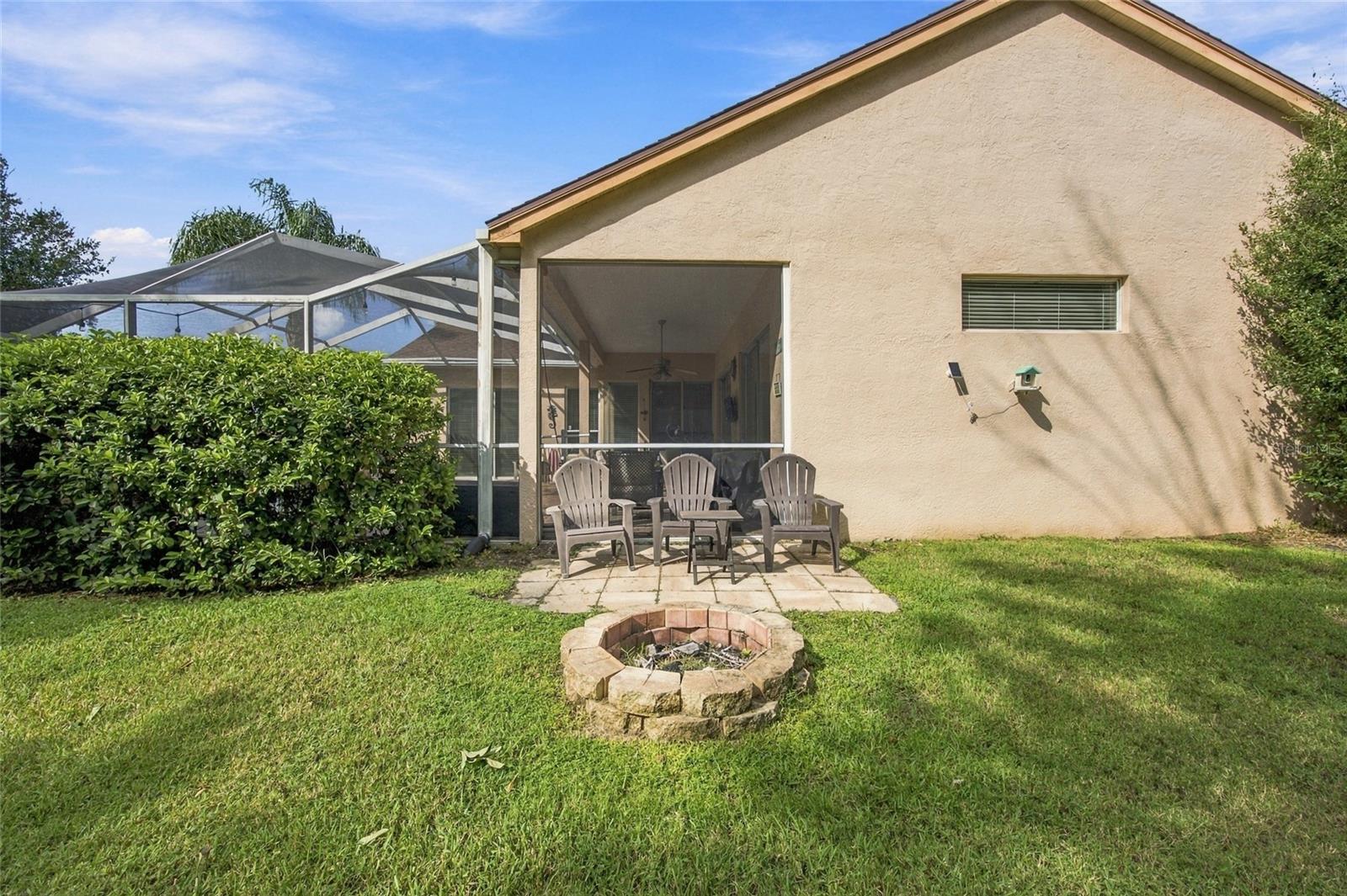 878 CENTERWOOD DR — photo 27