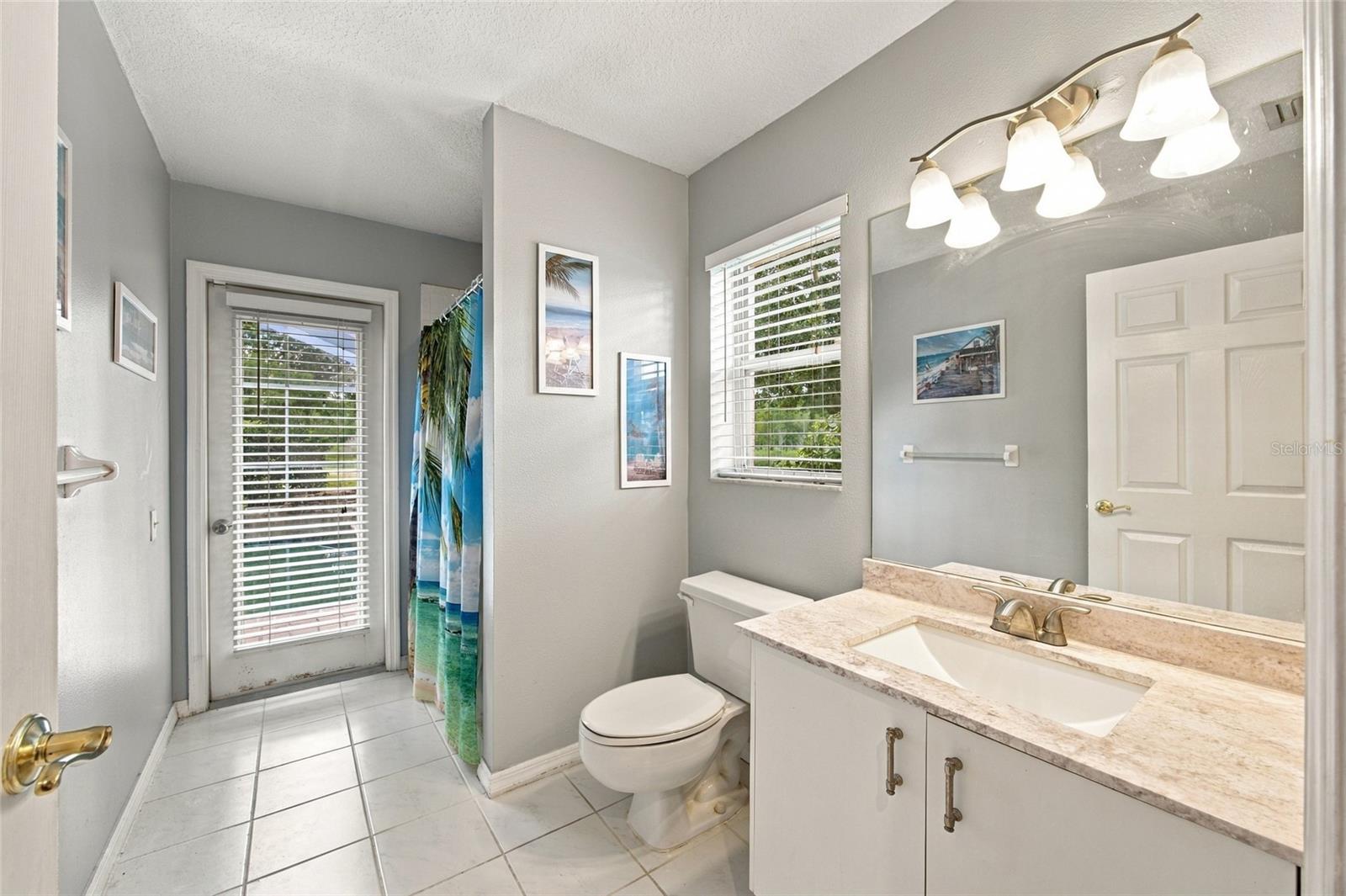 878 CENTERWOOD DR — photo 22