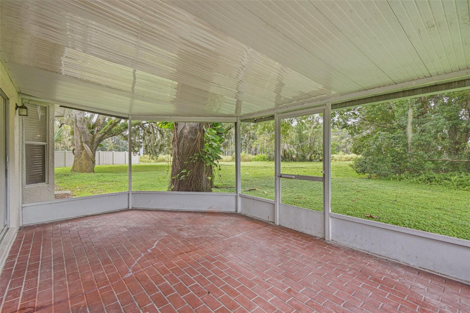 9006 DIXIANA VILLA CIR — photo 61