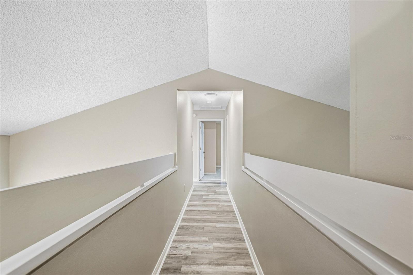 9006 DIXIANA VILLA CIR — photo 44