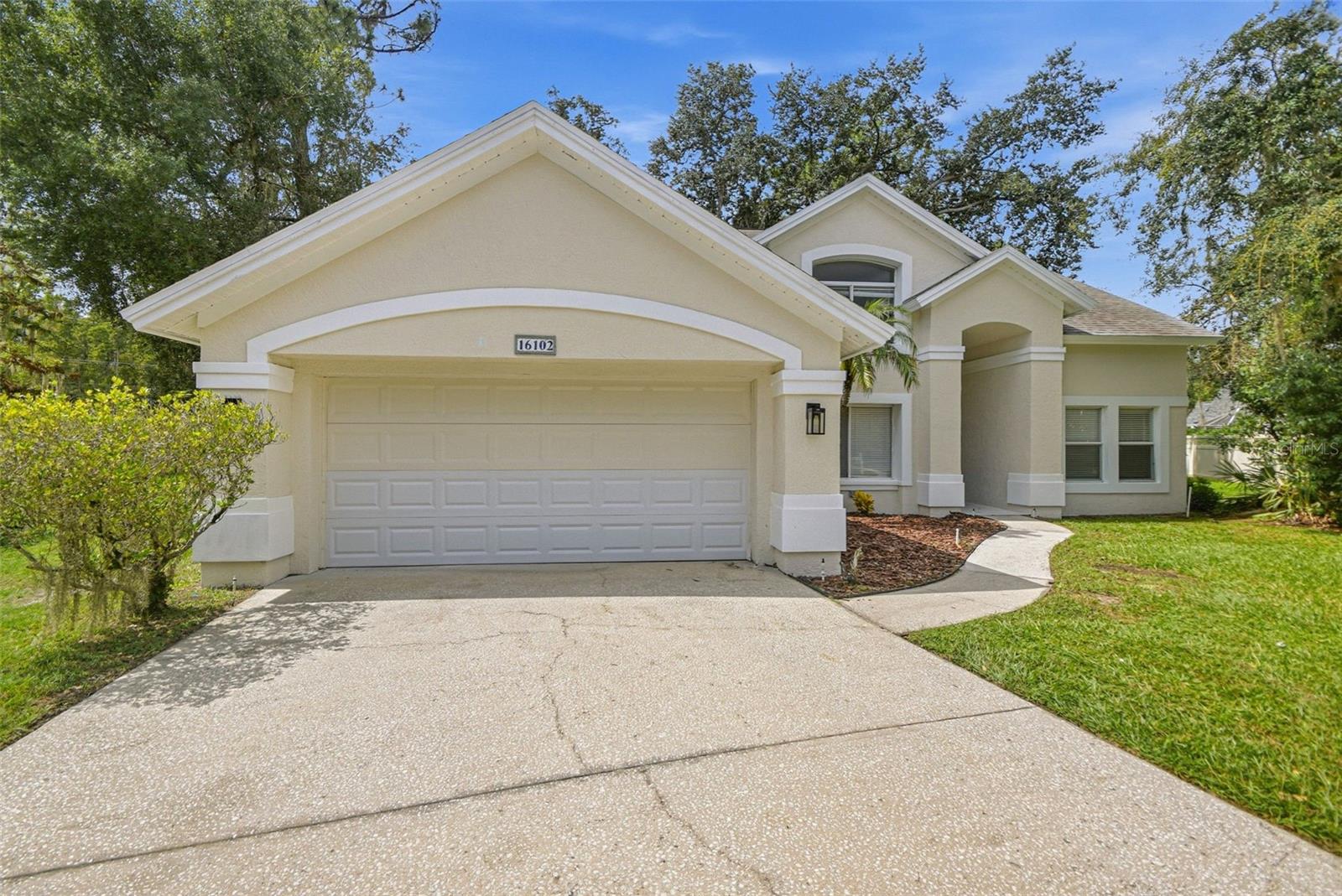 9006 DIXIANA VILLA CIR — photo 5