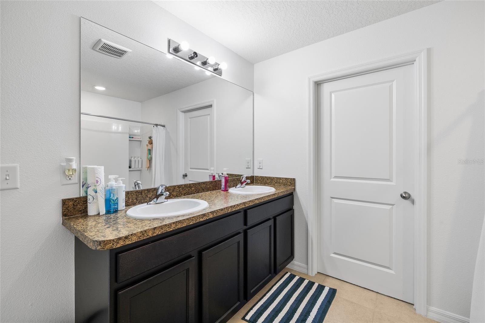 9646 TRONCAIS CIR — photo 20