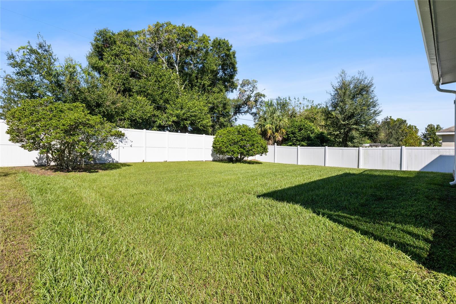 9646 TRONCAIS CIR — photo 40