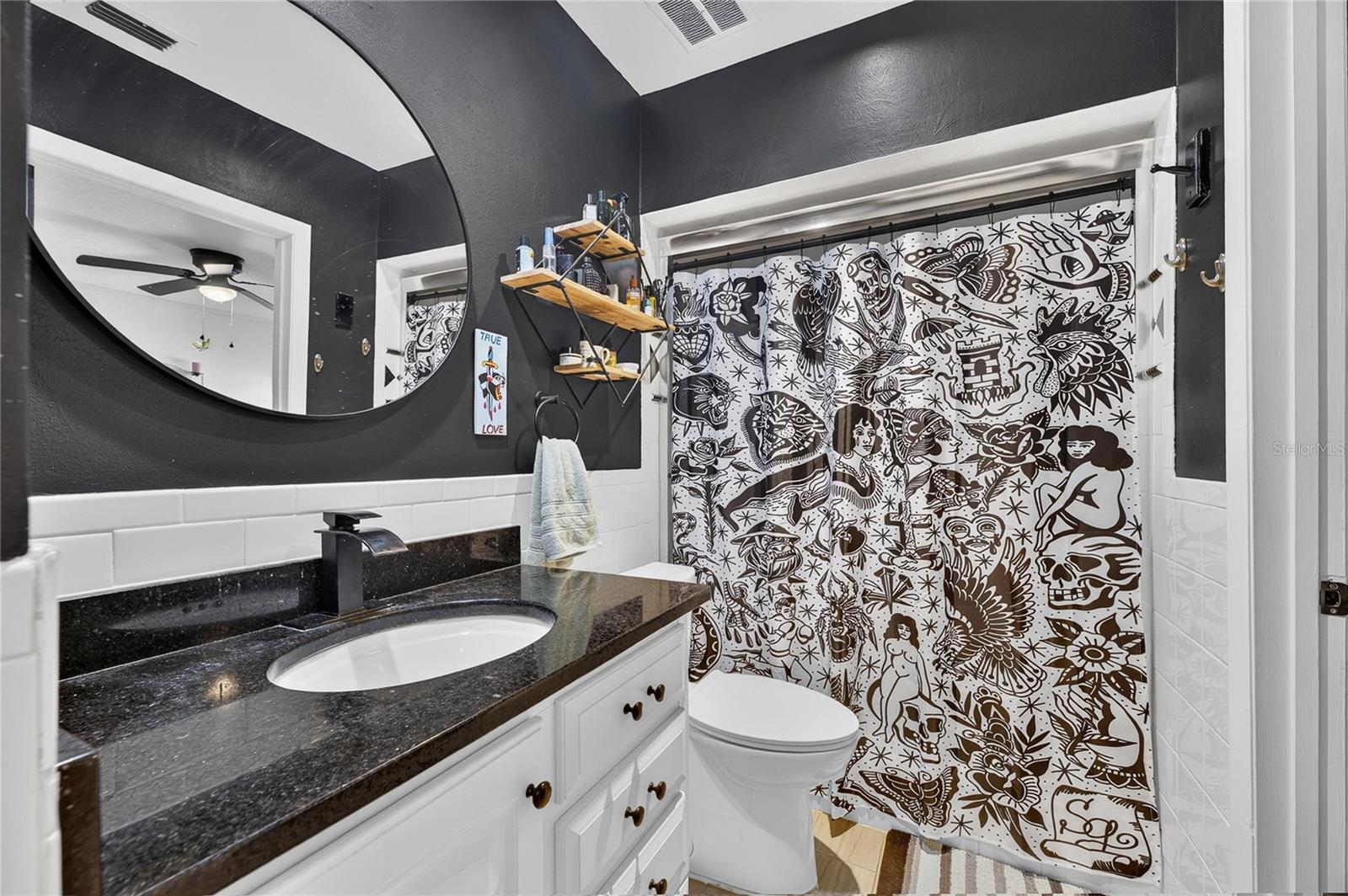 810 HUNTERS CT — photo 27