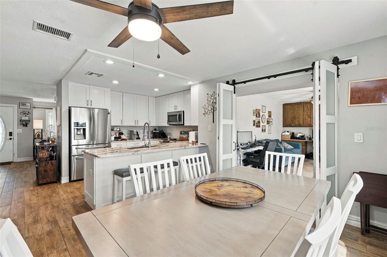 3369 HUNT CLUB DR — photo 14