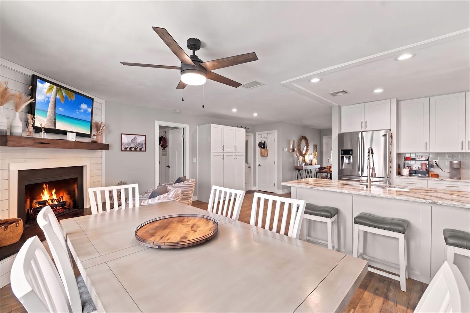 3369 HUNT CLUB DR — photo 13