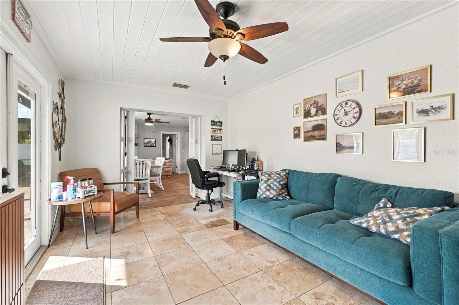 3369 HUNT CLUB DR — photo 39