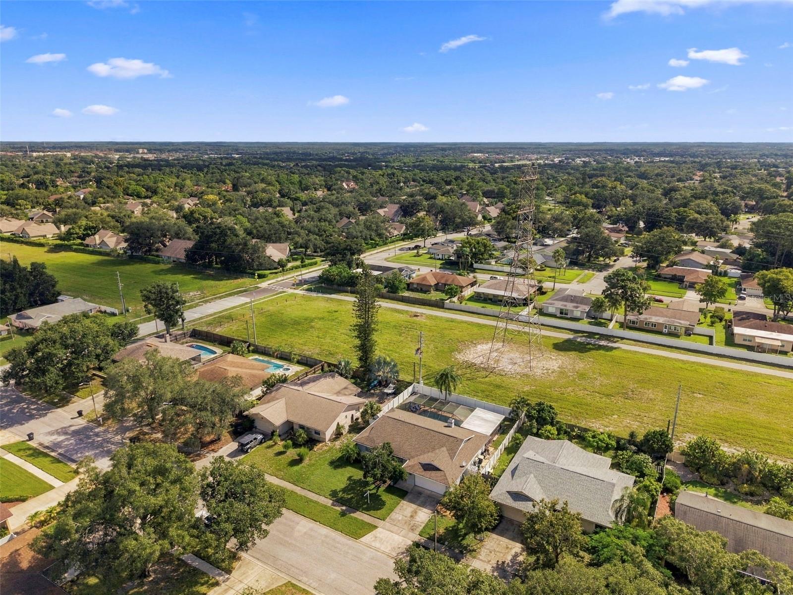 3369 HUNT CLUB DR — photo 62