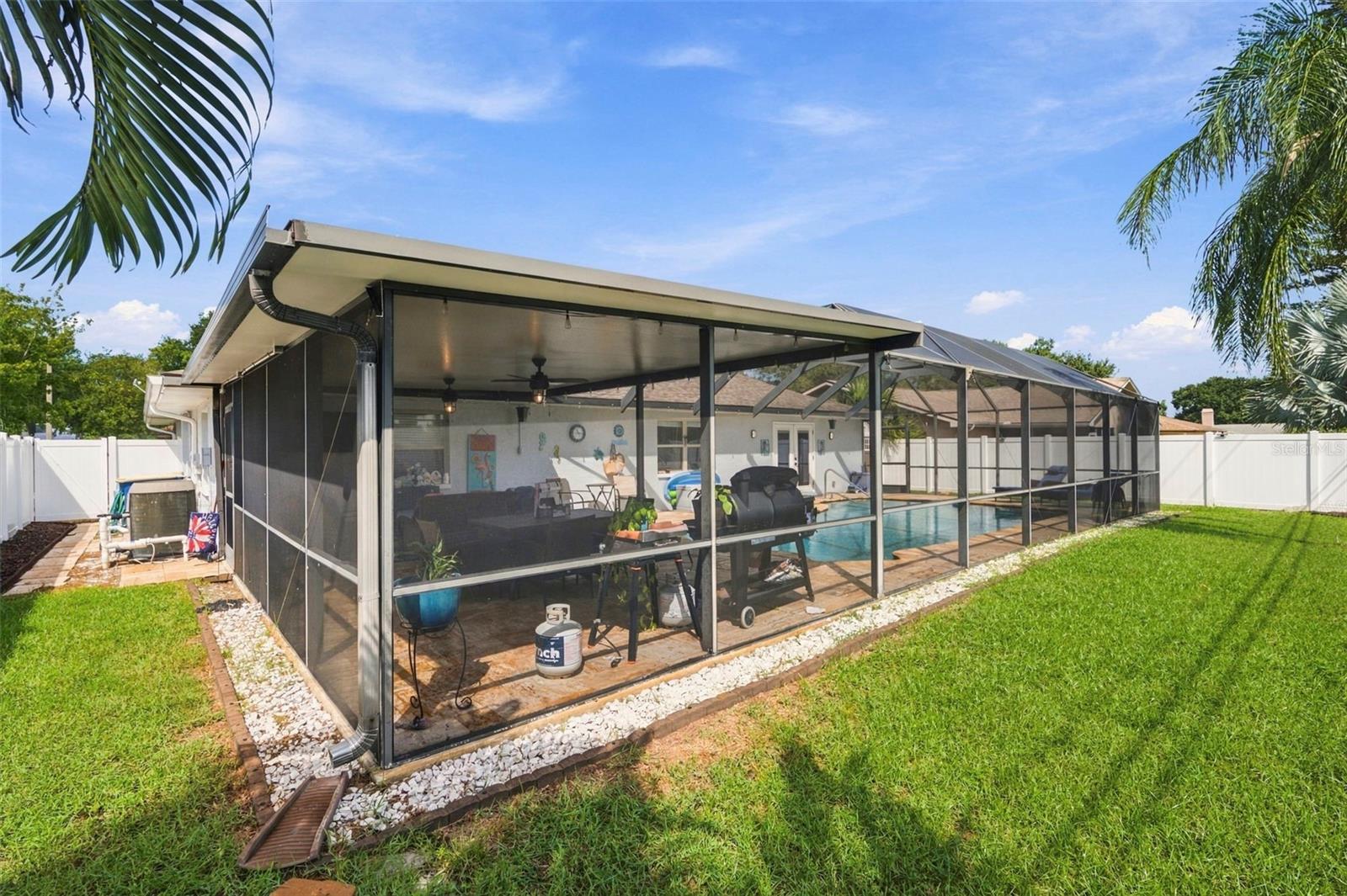 3369 HUNT CLUB DR — photo 49