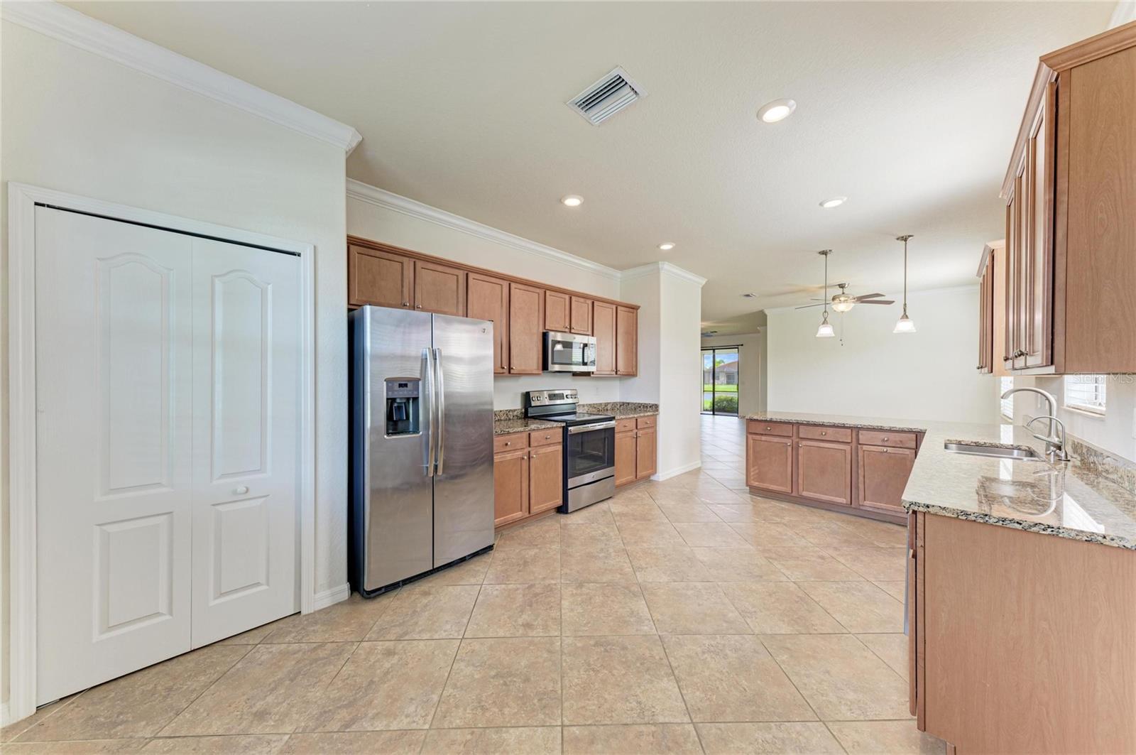 12685 CANAVESE LN — photo 19