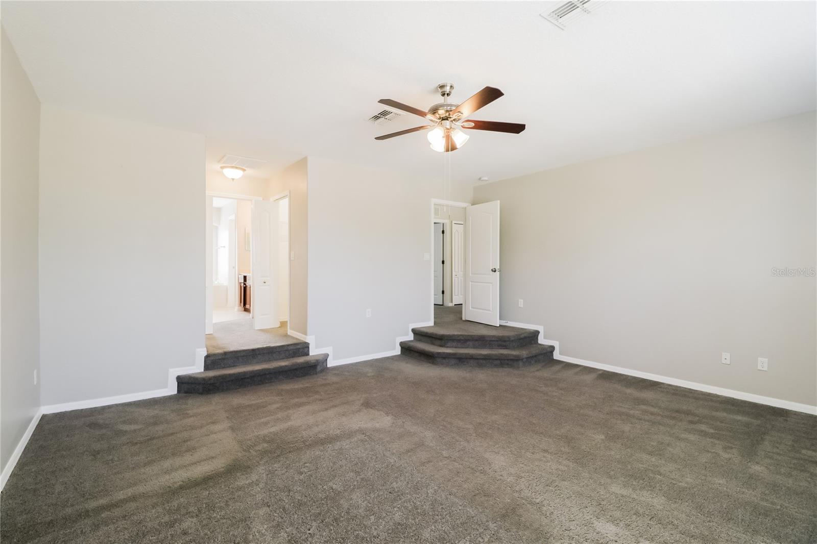 30630 ANNADALE DR — photo 9