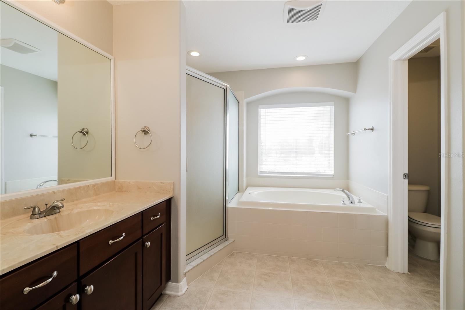 30630 ANNADALE DR — photo 8