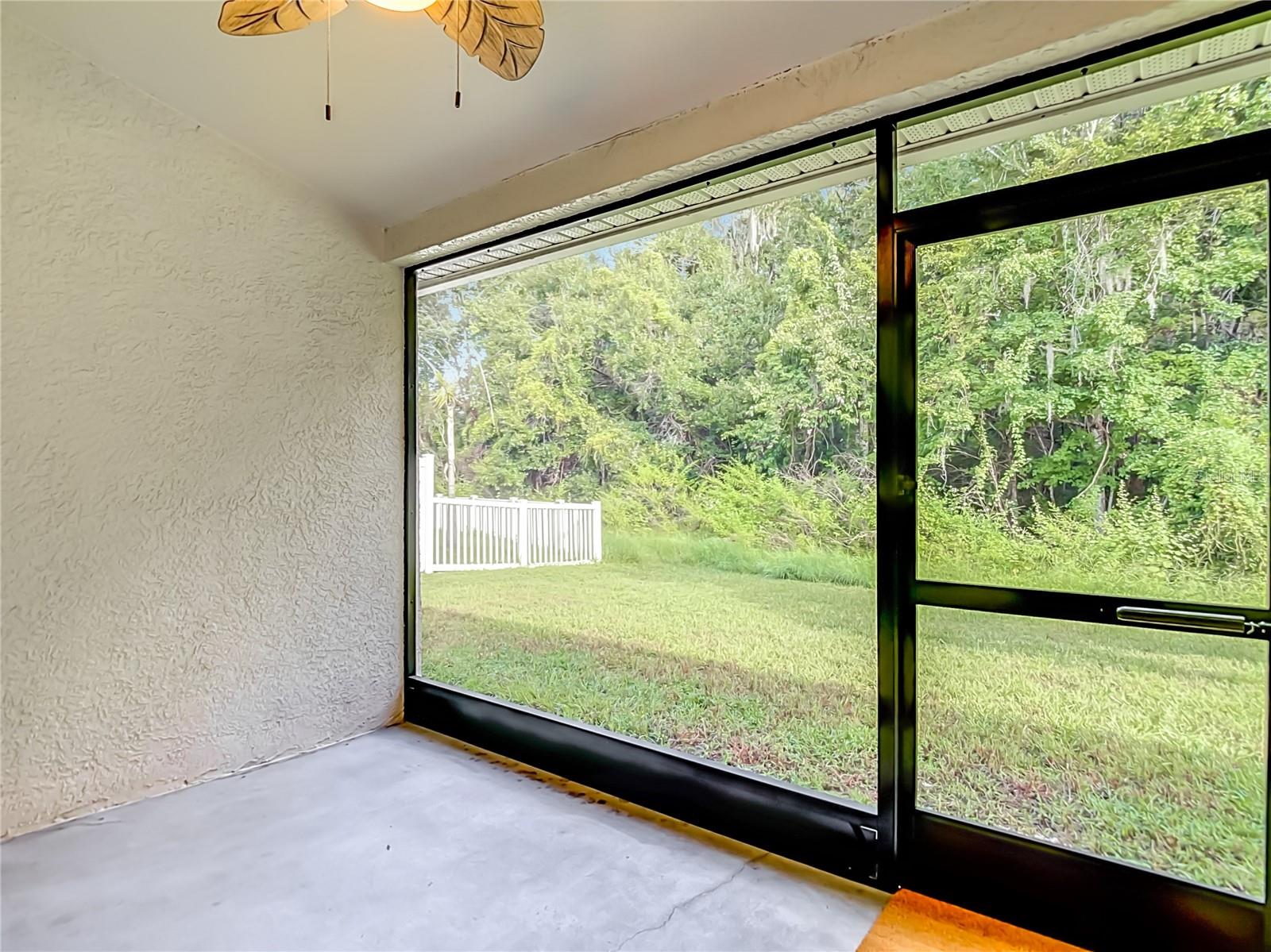 18453 CYPRESS BAY PKWY — photo 45